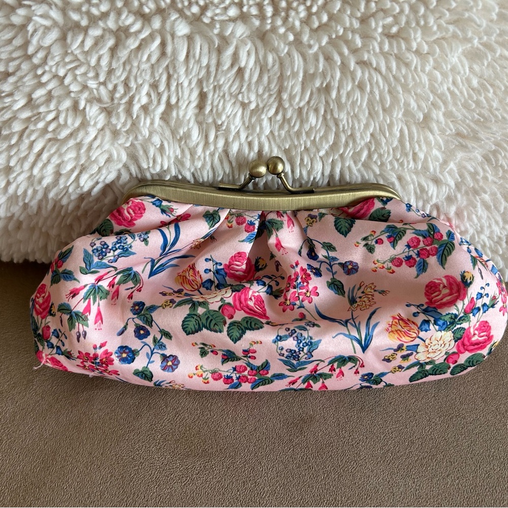 The Vintage Shop Pink Floral Clutch